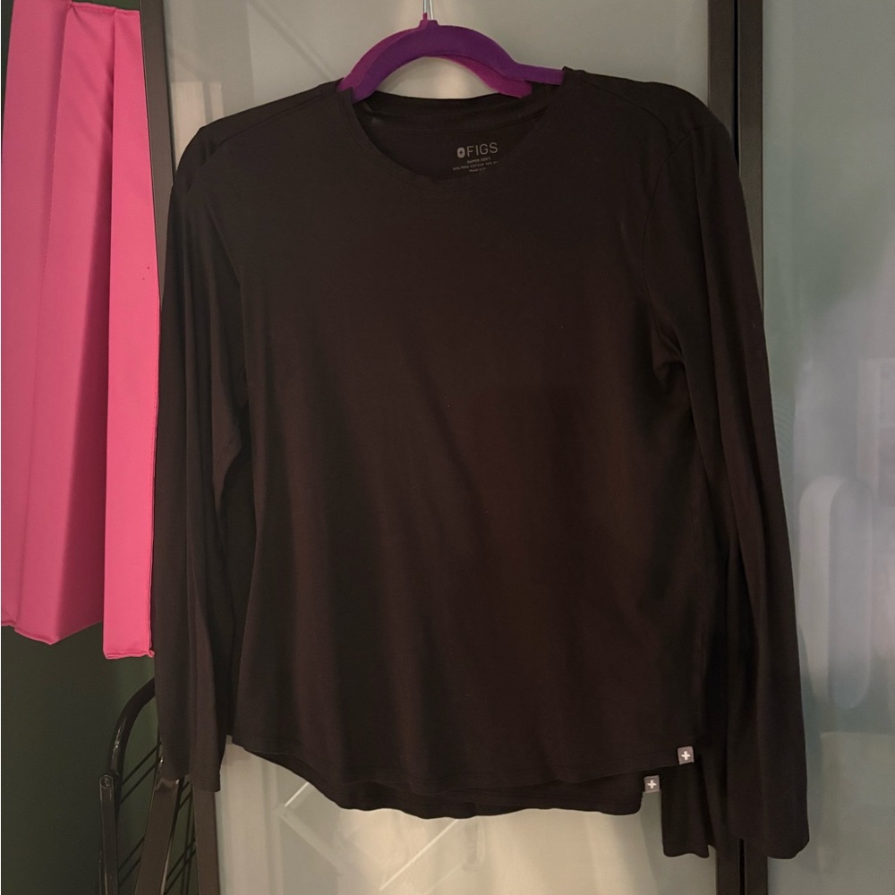 FIGS Women's Black  SuperSoft Long Sleeve Top